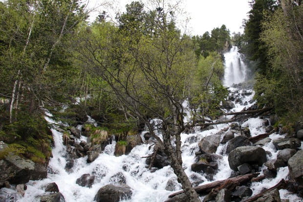 cascada ratera parc nacional aiguestortes sant maurici